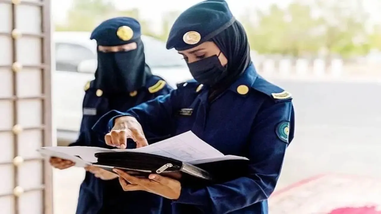 وزارة الداخلية تفتح باب التقديم للوظائف النسائية برتبة جندي وتحدد معايير القبول